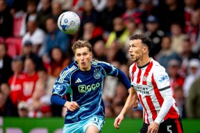 爱游戏重磅！阿贾克斯关键时刻复出首秀风云突变埃因霍温今晚门线救险，切尔西内部沟通备战英超的简单介绍