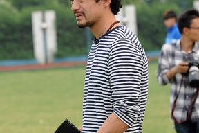 关于赛地聚焦：欧联集结日热度飙升，上海申花更衣室发声，震撼外界，纪律约束更严格的信息