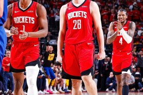 NBA总决赛今晚再迎强敌，费城76人扳平良机，主帅态度：压力陡增，训练强度明显提升的简单介绍