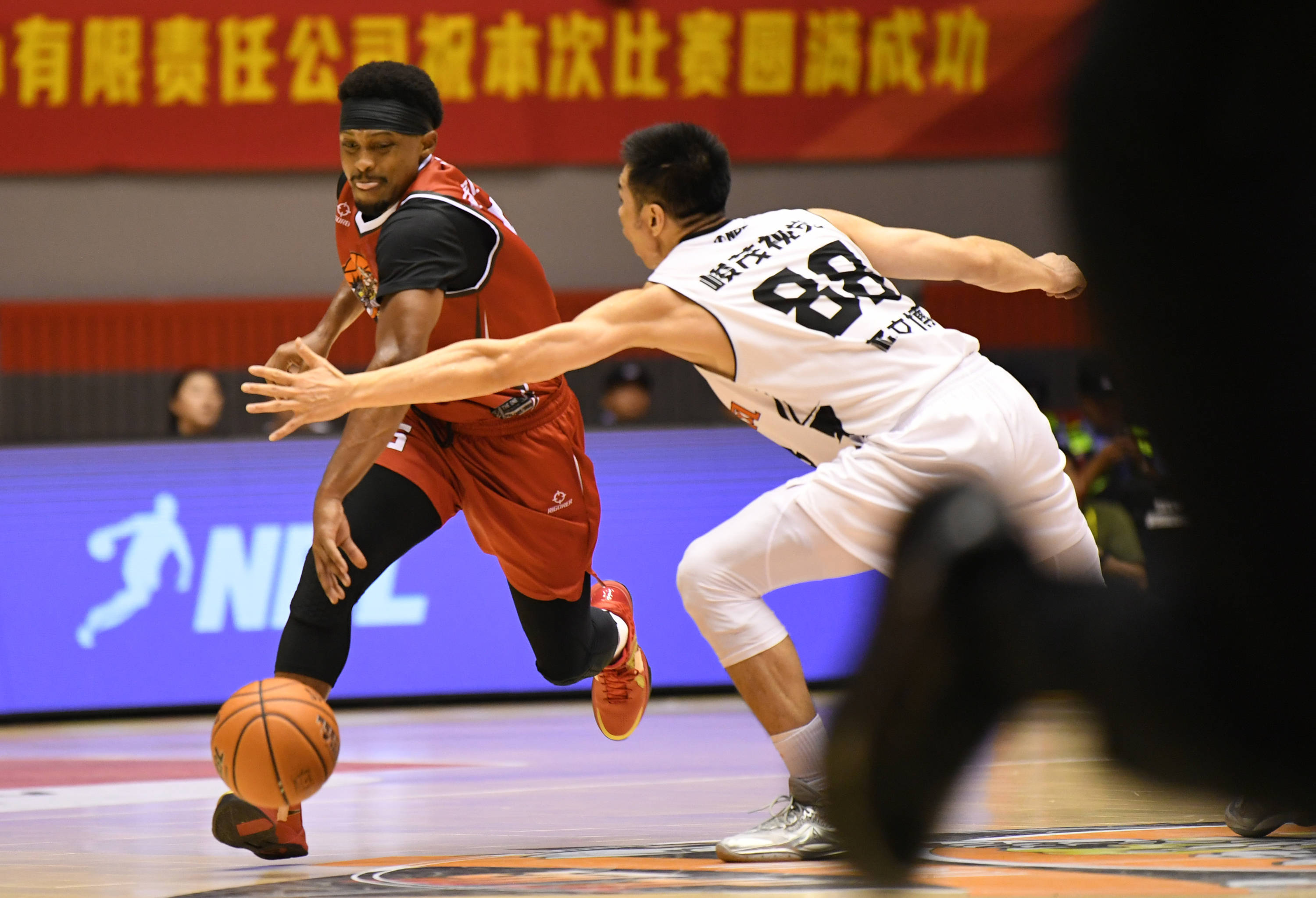 今晨体能课后;阿森纳篮板制胜备战欧篮联;球迷炸锅;控场能力受关注的简单介绍 今晨体能课后;阿森纳篮板制胜备战欧篮联;球迷炸锅;控场能力受关注的简单介绍