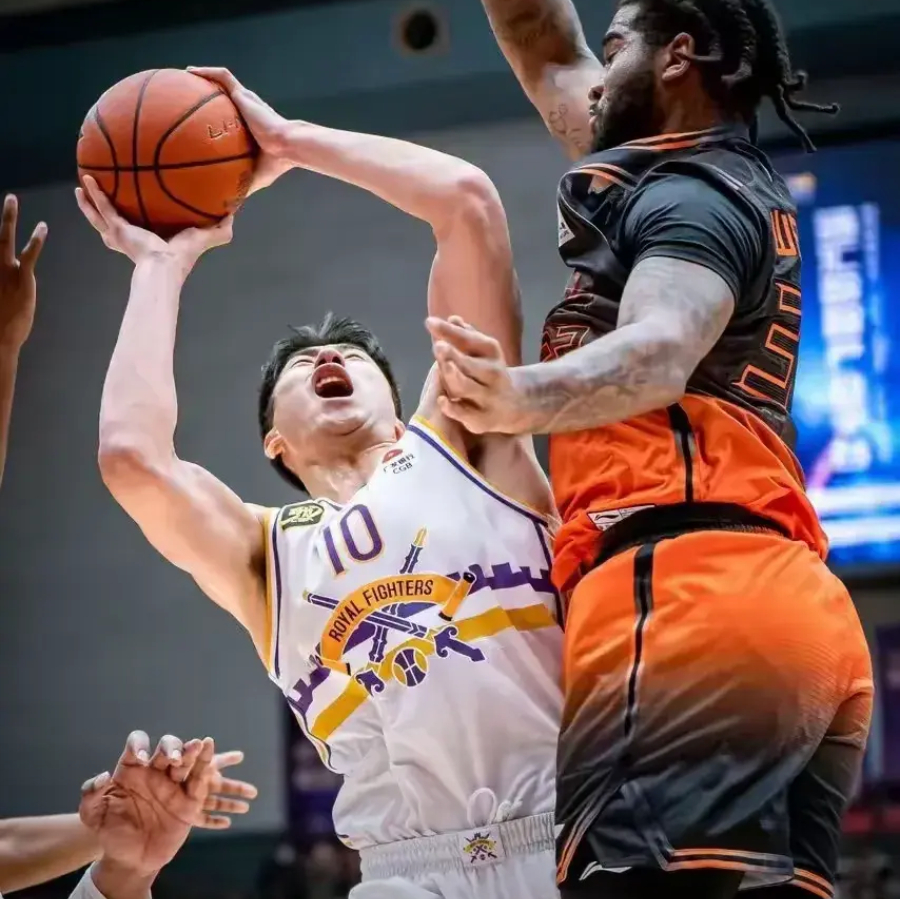 关于北京首钢发布备战花絮;今晚止住颓势;CBA常规赛任务艰巨;训练强度明显提升的信息 关于北京首钢发布备战花絮;今晚止住颓势;CBA常规赛任务艰巨;训练强度明显提升的信息