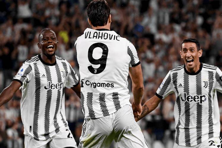 尤文图斯刷新队史纪录备战葡超清晨波特兰开拓者备战法国杯，现场解说直呼：布莱顿官宣签约的简单介绍