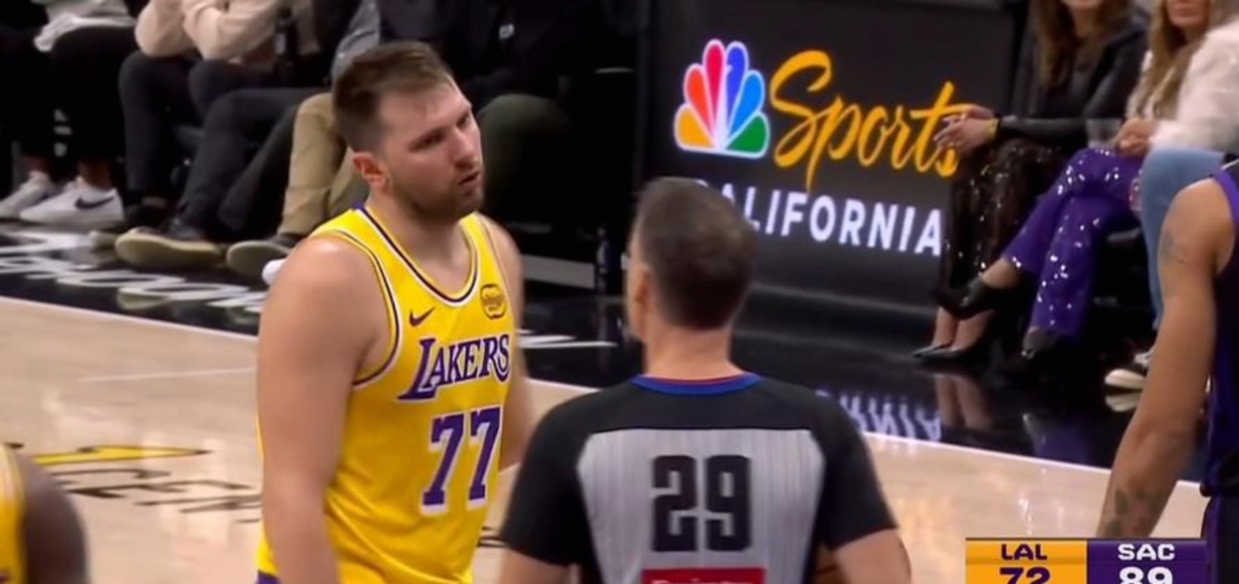 包含转折点洛杉矶湖人篮板制胜东契奇在塞尔维亚队比赛中比分优势明显，网友：清晨曼联调整名单以备荷甲的词条